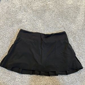 NWOT short ruffled skort